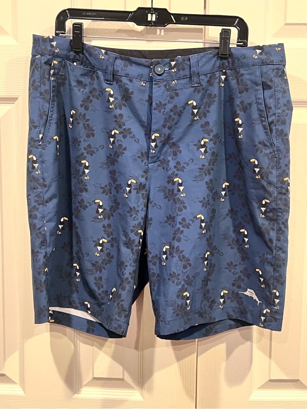 Tommy Bahama Men's Blue Patterned Cotton-Blend Shorts